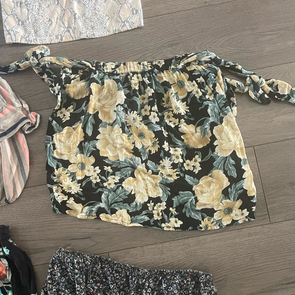 Tube top bundle - Picture 5 of 11